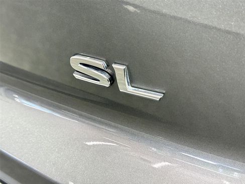 Used 2025 Nissan Pathfinder SL w/ SL Premium Package FWD image 15