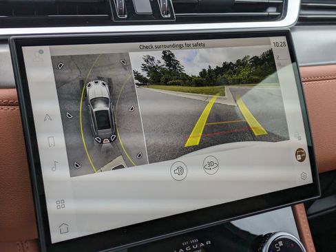 New 2026 Jaguar F-PACE R-Dynamic S image 14