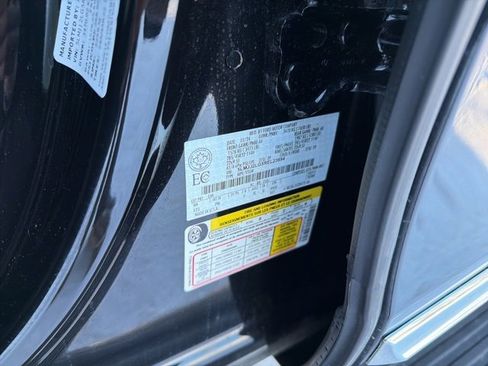 Used 2024 Lincoln Navigator Reserve w/ Equipment Group 201A image 40