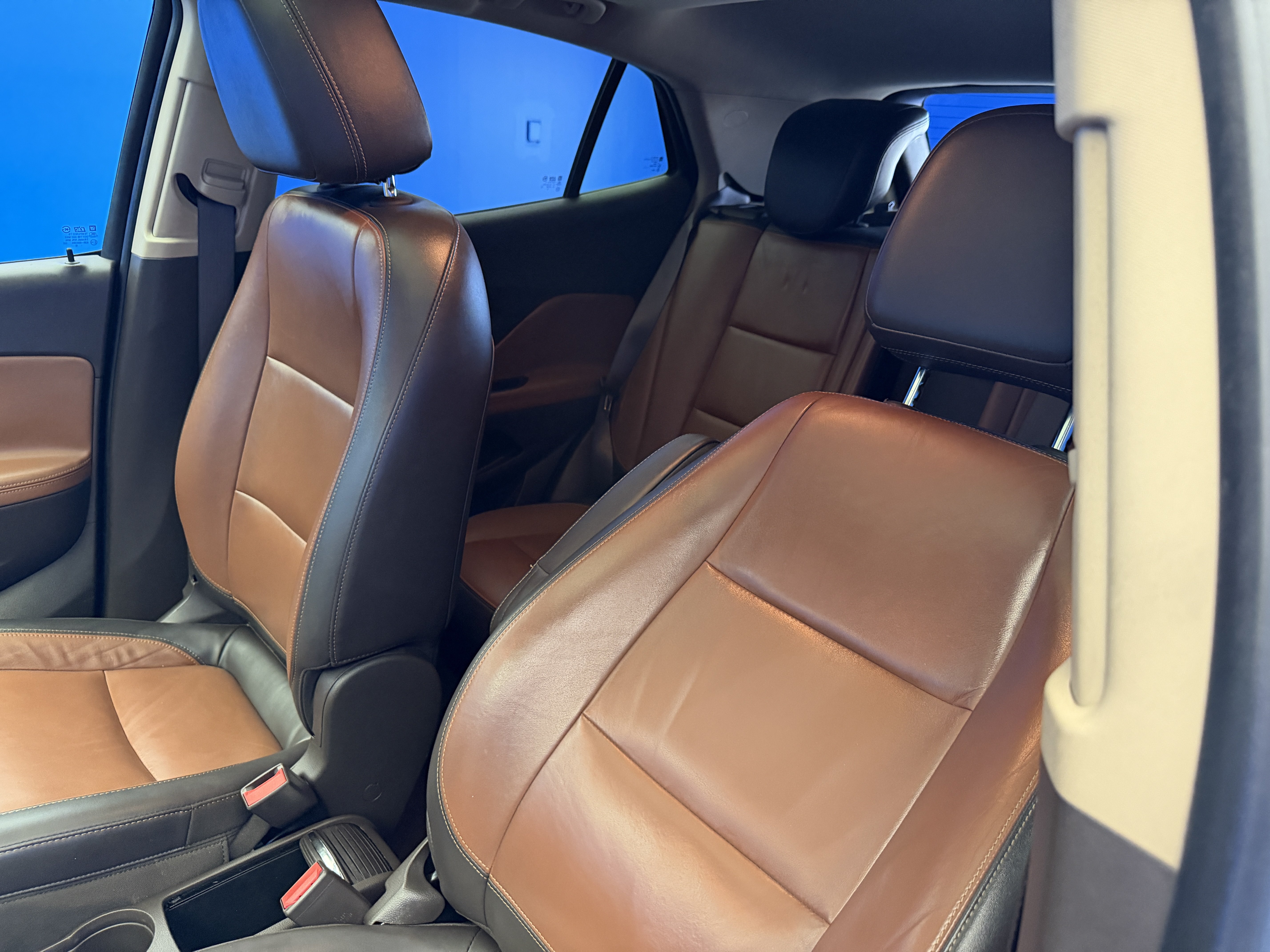 Used 2014 Buick Encore Leather FWD image 12
