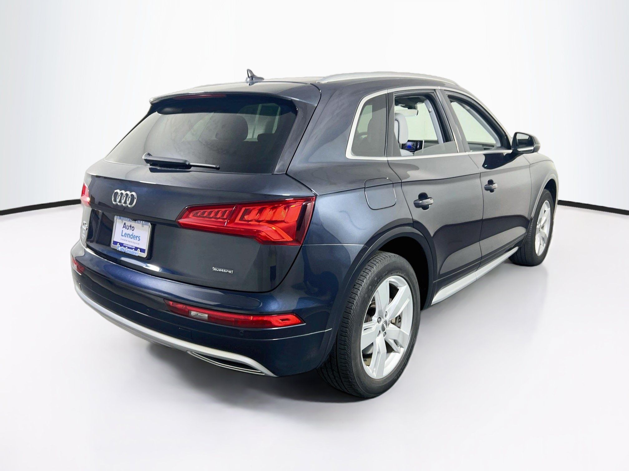 Used 2019 Audi Q5 2.0T Premium Plus w/ Premium Plus Package AWD/4WD image 5