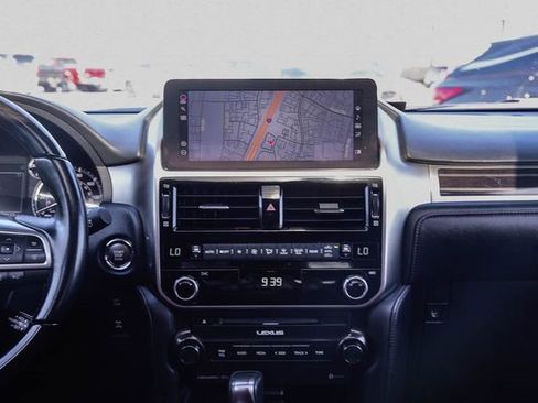 Certified 2023 Lexus GX 460 Premium w/ Premium Package image 15