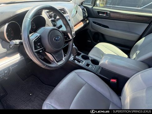 Used 2018 Subaru Outback 3.6R Limited AWD/4WD image 10