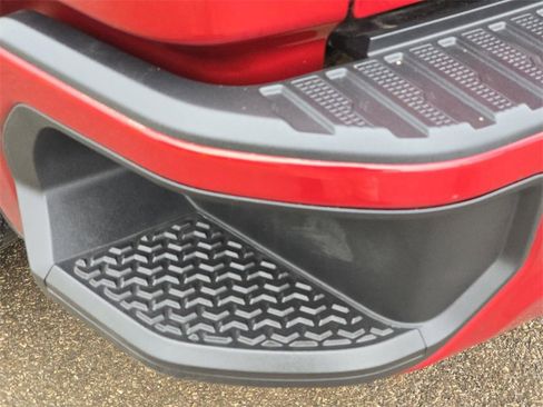 Used 2024 GMC Sierra 2500 AT4 w/ AT4 Premium Plus Package image 26