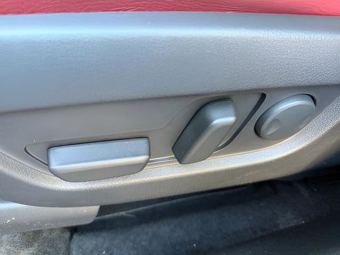 Used 2025 MAZDA CX-70 Plug-In Hybrid w/ Premium Plus image 12