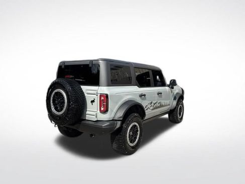 Used 2022 Ford Bronco Badlands AWD/4WD image 3