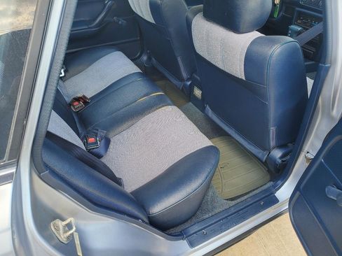 Used 1988 Toyota Camry image 6