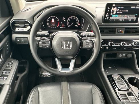 Certified 2025 Honda Pilot EX-L image 14