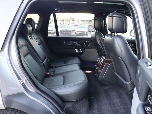 Used 2020 Land Rover Range Rover Long Wheelbase HSE image 41