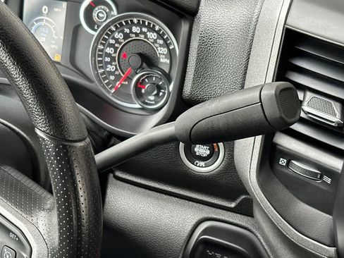 Used 2024 RAM 3500 Tradesman w/ Chrome Appearance Group image 20