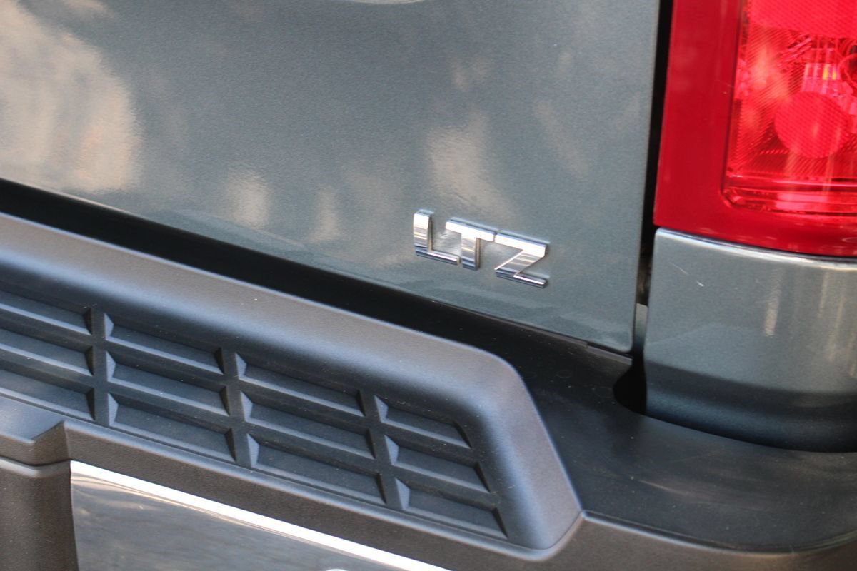 Used 2013 Chevrolet Silverado 2500 LTZ w/ LTZ Plus Package AWD/4WD image 43
