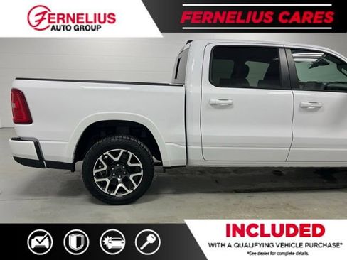 Used 2025 RAM 1500 Laramie w/ Sport Appearance Package AWD/4WD image 9