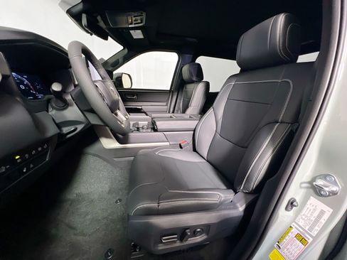 New 2026 Toyota Tundra Limited AWD/4WD image 14