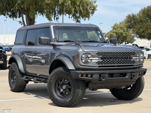 Used 2024 Ford Bronco Wildtrak AWD/4WD image 2