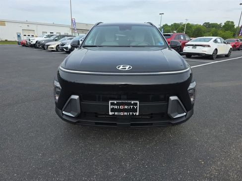 Used 2024 Hyundai Kona SEL FWD image 7