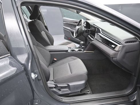 Used 2026 Toyota Camry LE FWD image 31