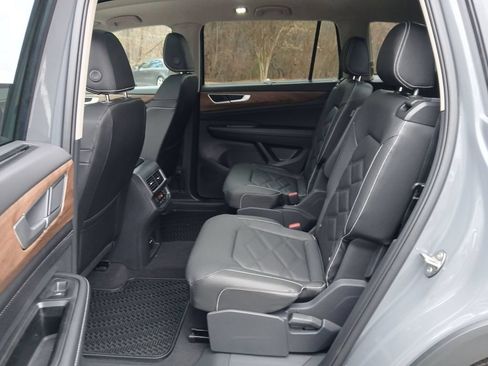 New 2026 Volkswagen Atlas SE AWD/4WD image 24