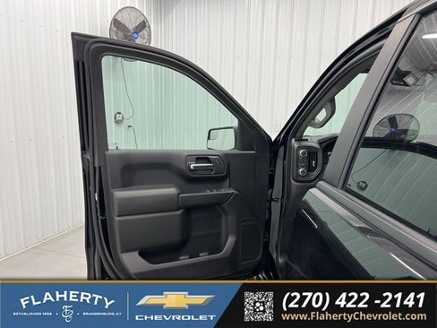 Used 2024 GMC Sierra 1500 Pro w/ Pro Value Package AWD/4WD image 8