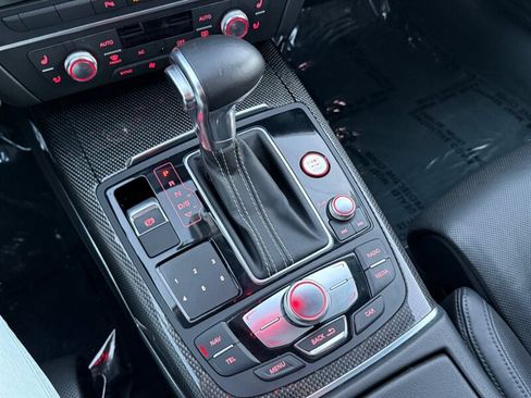 Used 2013 Audi S6 Prestige w/ Innovation Pkg image 40