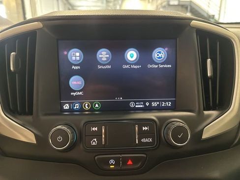 Used 2023 GMC Terrain SLE w/ Driver Convenience Package AWD/4WD image 24