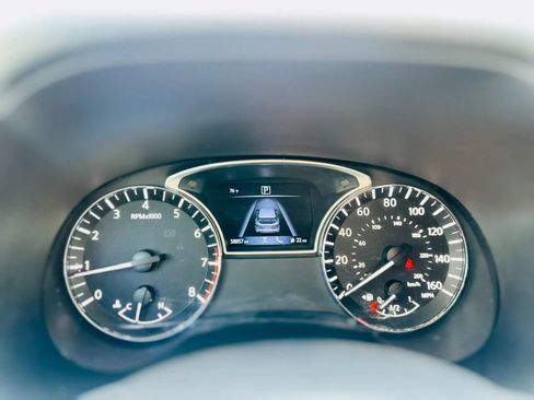 Used 2019 Nissan Pathfinder SV w/ Cargo Package FWD image 19
