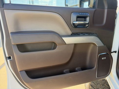 Used 2015 Chevrolet Silverado 2500 LTZ w/ Duramax Plus Package image 13