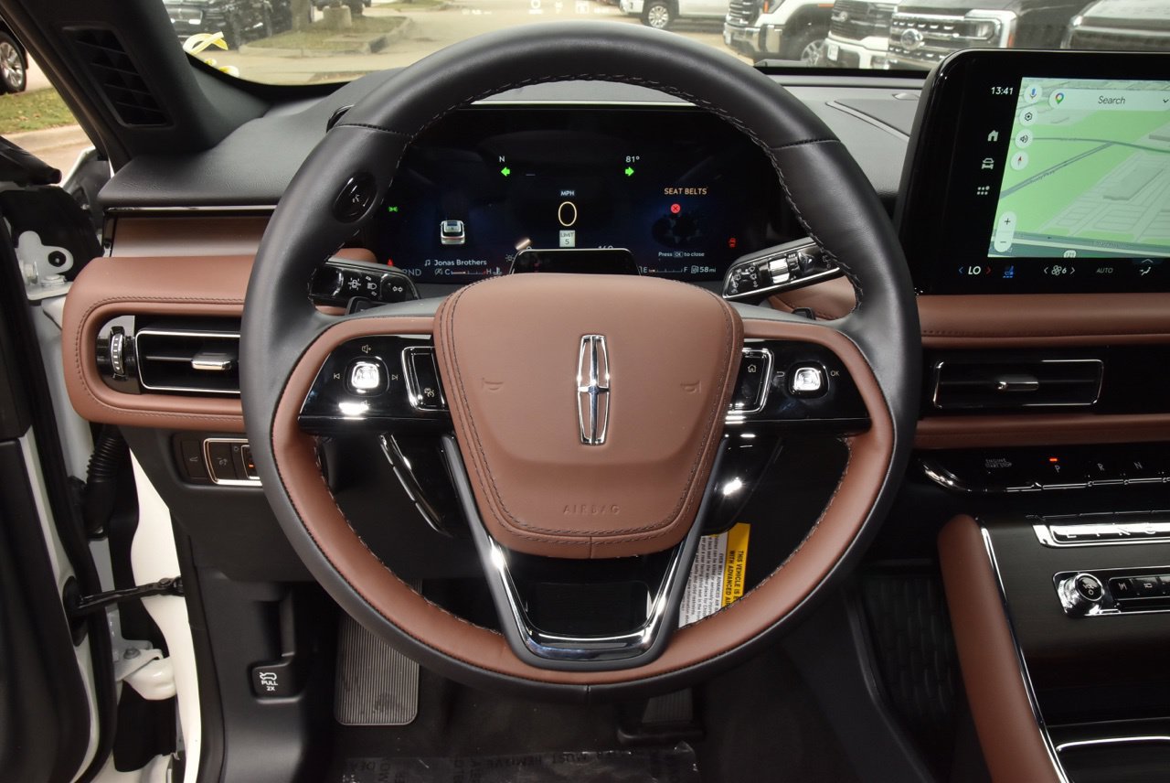 New 2027 Lincoln Aviator Reserve AWD/4WD image 24