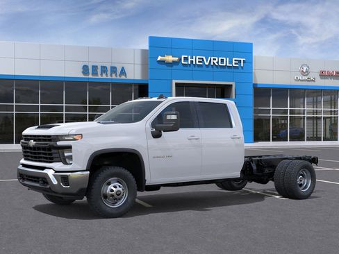 New 2025 Chevrolet Silverado 3500 W/T w/ WT Convenience Package image 2