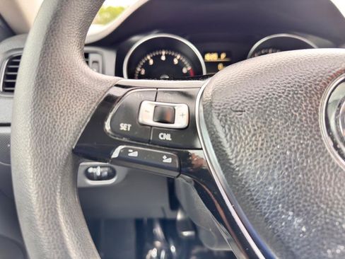 Used 2015 Volkswagen Jetta S w/ Welcome Package FWD image 30