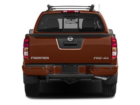 Used 2018 Nissan Frontier PRO-4X AWD/4WD image 8