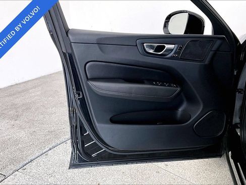 Used 2023 Volvo XC60 B6 Ultimate AWD/4WD image 21