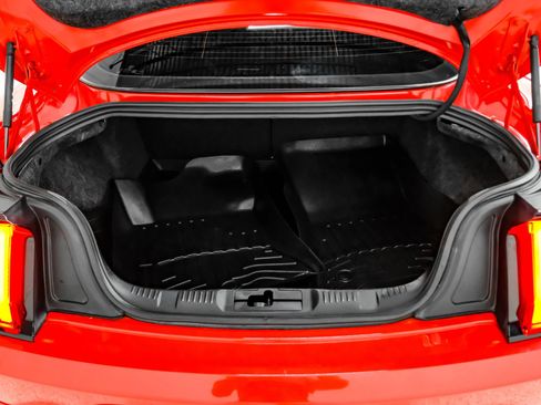 Used 2018 Ford Mustang GT Premium RWD image 42