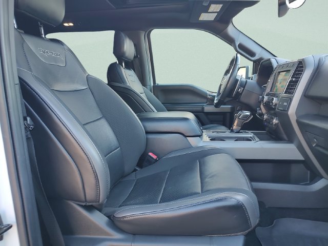 Used 2019 Ford F150 Raptor w/ Equipment Group 802A Luxury AWD/4WD image 31