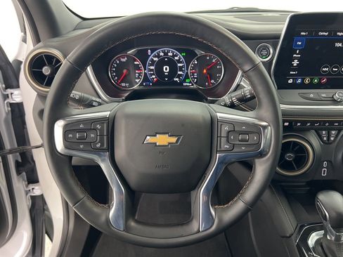 Used 2025 Chevrolet Blazer Premier w/ Driver Confidence II Package image 44