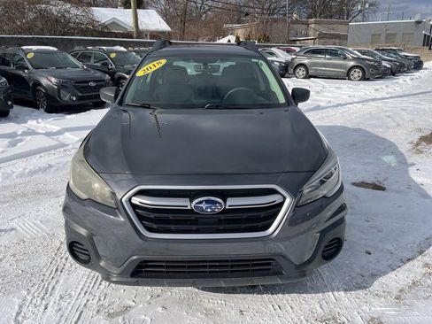 Used 2018 Subaru Outback 2.5i image 2
