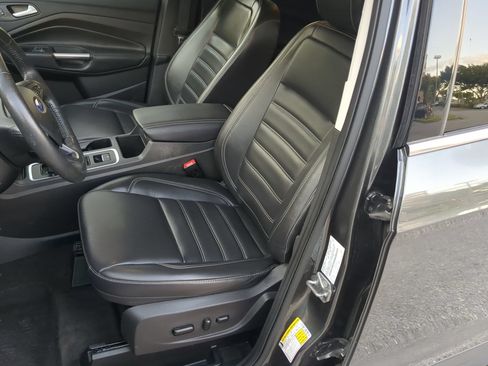 Used 2019 Ford Escape SEL FWD image 57