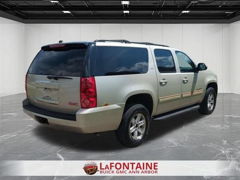 Used 2013 GMC Yukon XL SLT AWD/4WD image 8