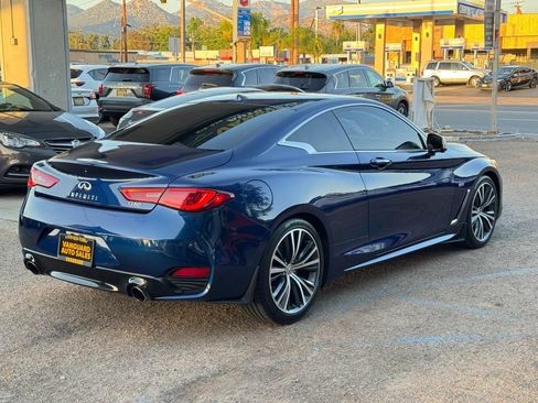 Used 2018 INFINITI Q60 3.0t Luxe w/ Sensory Package 3.0T Luxe RWD image 40