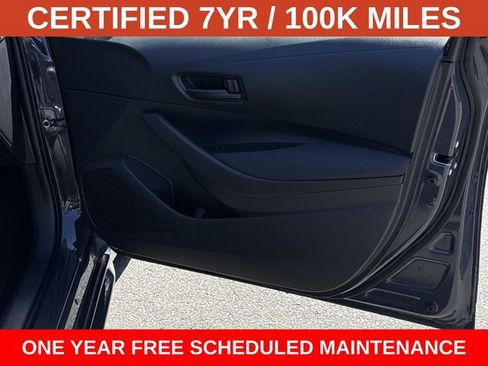 Used 2025 Toyota Corolla LE w/ Convenience Package FWD image 8