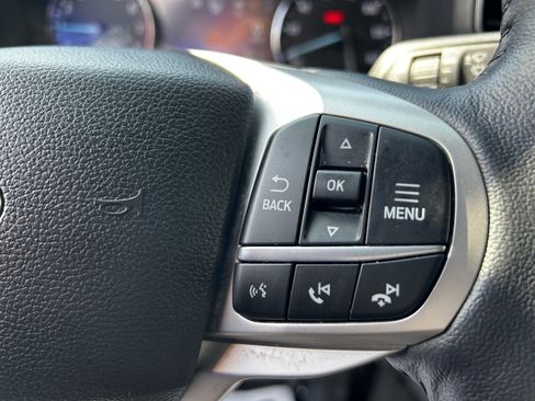Used 2023 Ford Explorer XLT w/ Equipment Group 202A AWD/4WD image 27