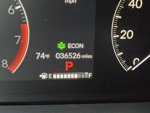 Certified 2025 Honda Pilot Sport image 21