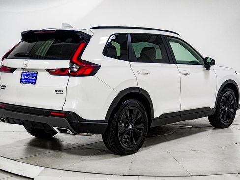 Used 2026 Honda CR-V Sport Touring image 11