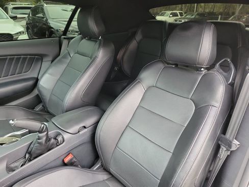 Used 2022 Ford Mustang GT Premium w/ Black Accent Package image 17