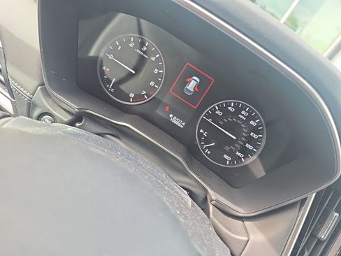 Used 2024 Subaru Outback Touring XT image 7