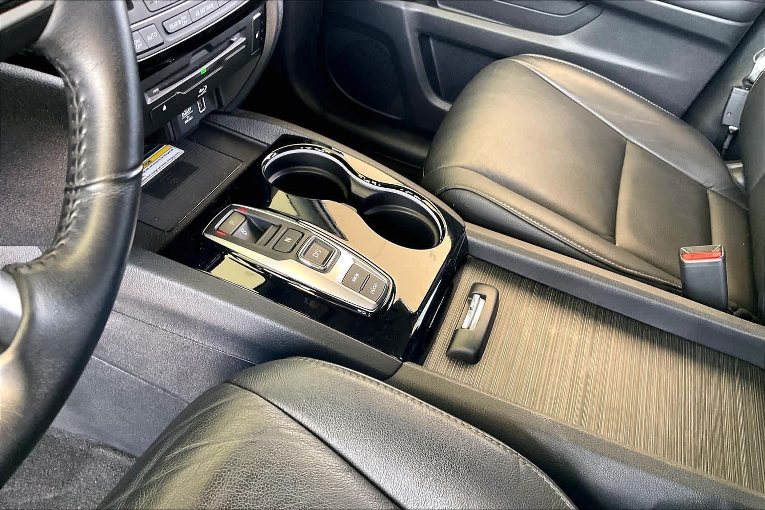 Used 2019 Honda Pilot Touring image 15