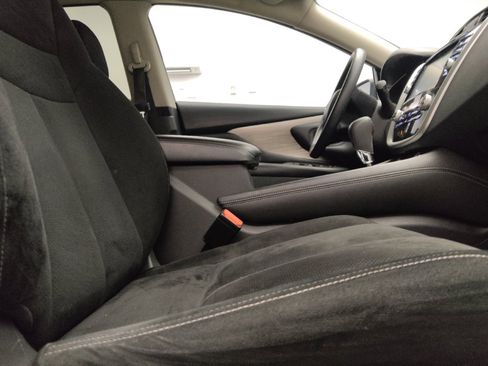 Used 2018 Nissan Murano S FWD image 21