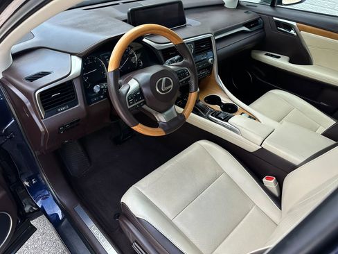 Used 2017 Lexus RX 350 FWD w/ Premium Package image 12