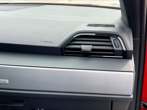 Used 2022 Audi Q3 2.0T Premium Plus w/ Premium Plus Package image 19