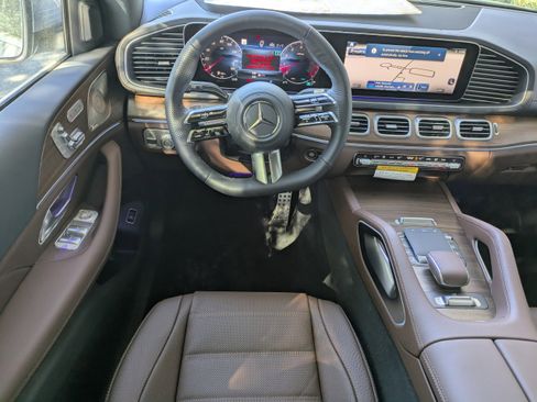 New 2026 Mercedes-Benz GLS 450 4MATIC image 19