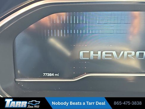 Used 2022 Chevrolet Silverado 1500 LT AWD/4WD image 2